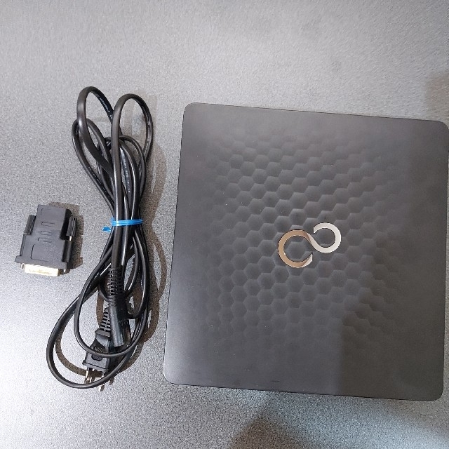富士通 - ミニPC Fujitsu Esprimo Q520/K Core i3の通販 by teruo8607's shop|フジツウならラクマ 富士通 - ミニPC Fujitsu Esprimo Q520/K Core i3の通販 by teruo8607's shop|フジツウならラクマ