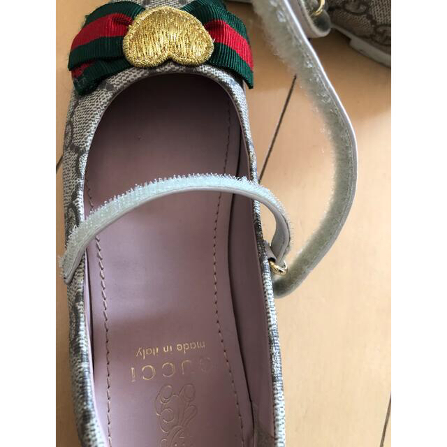 Gucci(グッチ)の♡GUCCIキッズシューズ♡  グッチ28サイズ(18) キッズ/ベビー/マタニティのキッズ靴/シューズ(15cm~)(その他)の商品写真