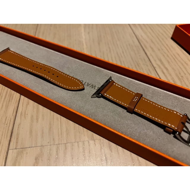 Hermes(エルメス)のApple Watch series7 ベルトのみ レディースのファッション小物(腕時計)の商品写真