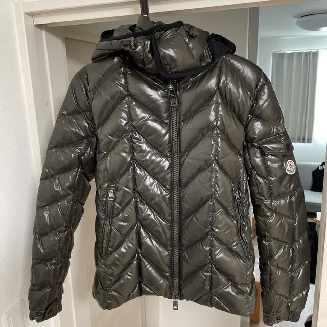 モンクレール MONCLER ダウン BERRIAT べリア　メンズ 0