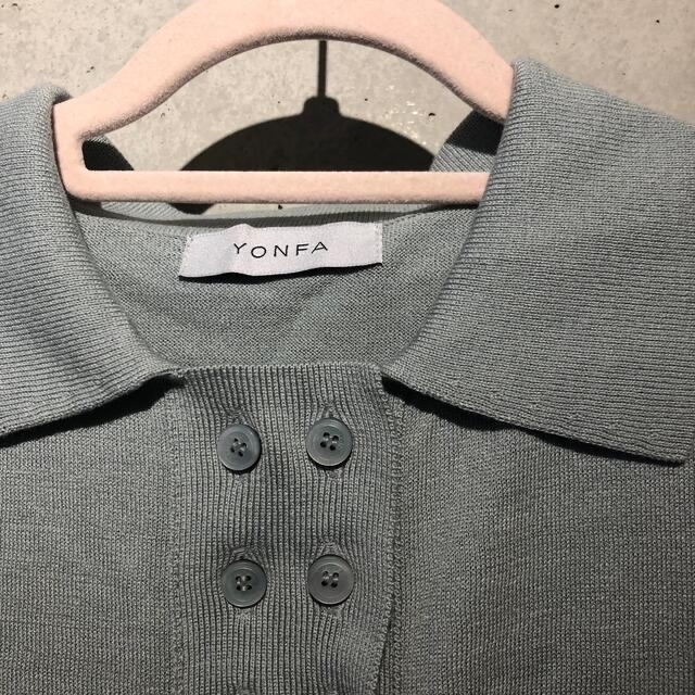 yonfa ポロニット　ポロシャツ レディースのトップス(ニット/セーター)の商品写真