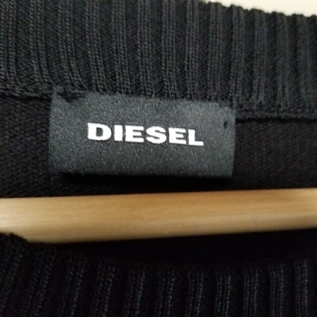 DIESEL(ディーゼル)のDIESEL　サイドロゴニット メンズのトップス(ニット/セーター)の商品写真