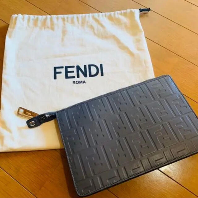 最高の FENDI フェンディ クラッチバッグ FENDI - セカンドバッグ+