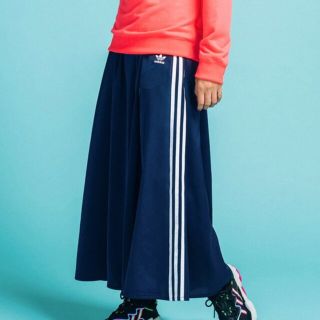 アディダス(adidas)のアディダス⭐ロングスカート⭐(ロングスカート)