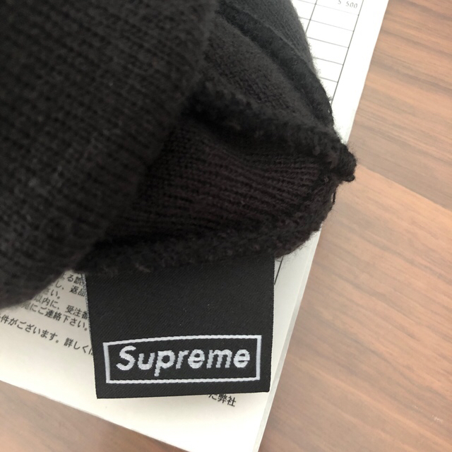 Supreme(シュプリーム)のsupreme new era S logo beanie  メンズの帽子(ニット帽/ビーニー)の商品写真