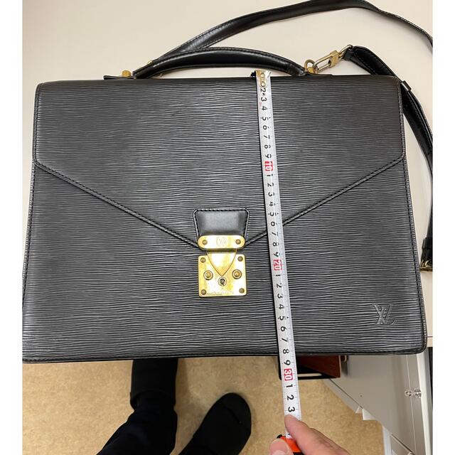 LOUIS VUITTON - ルイヴィトン エピ ビジネスバッグ 書類入れ ブラック