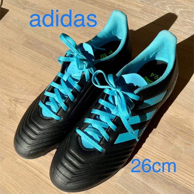 adidas(アディダス)の【未使用】adidas プレデター 19.4 TF サッカートレーニングシューズ スポーツ/アウトドアのサッカー/フットサル(シューズ)の商品写真