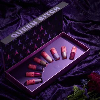 jeffree star リキッドリップキット ヌード系