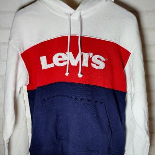 リーバイス(Levi's)のリーバイス　パーカー　プルオーバーパーカー(パーカー)