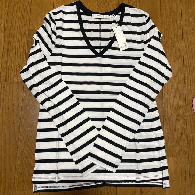 AZUL by moussy(アズールバイマウジー)の【新品】AZUL by moussy 長袖Tシャツ レディースのトップス(シャツ/ブラウス(長袖/七分))の商品写真