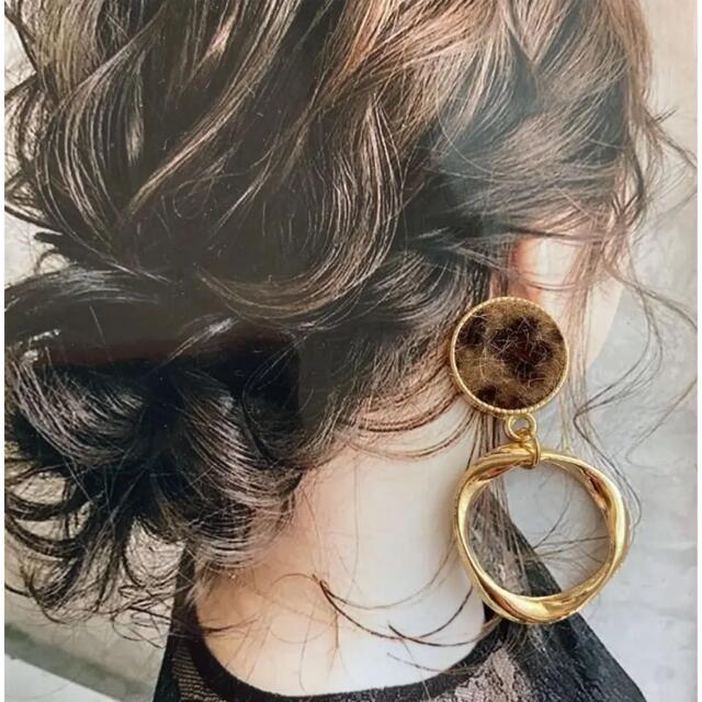 ゴールドフープ レオパードピアス メンズのアクセサリー(ピアス(両耳用))の商品写真