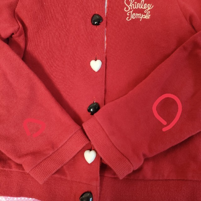 Shirley Temple(シャーリーテンプル)のシャーリーテンプル　ハート＆スペードボタン　カーディガン　赤　120 キッズ/ベビー/マタニティのキッズ服女の子用(90cm~)(カーディガン)の商品写真