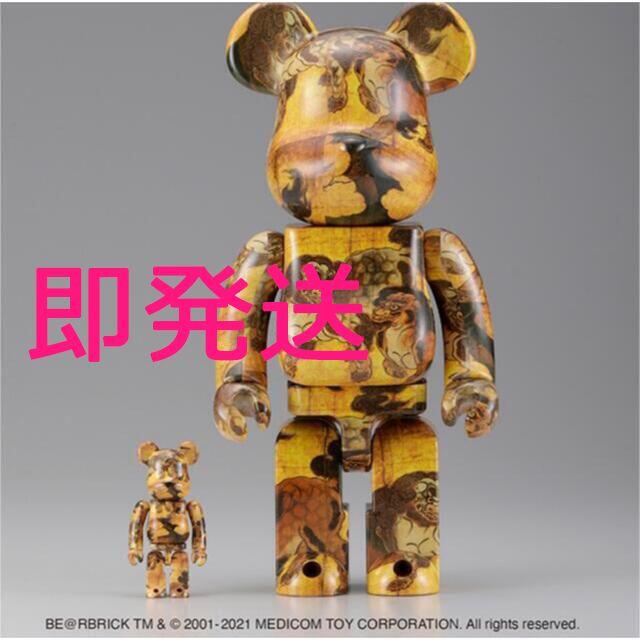 MEDICOM TOY(メディコムトイ)のBE@RBRICK 狩野永徳「唐獅子図屏風」 100% & 400% エンタメ/ホビーのフィギュア(その他)の商品写真