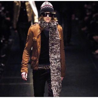 ディオールオム マフラー(メンズ)の通販 58点 | DIOR HOMMEのメンズを ディオールオム マフラー(メンズ)の通販 58点 | DIOR HOMMEのメンズを