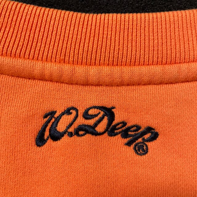 10Deep(テンディープ)の１０DEEP トレーナー　オレンジ　メンズM メンズのトップス(スウェット)の商品写真