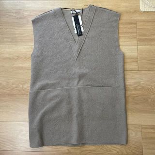 ザラ(ZARA)のZARA  ウールベスト　新品未使用　Sサイズ(ベスト/ジレ)