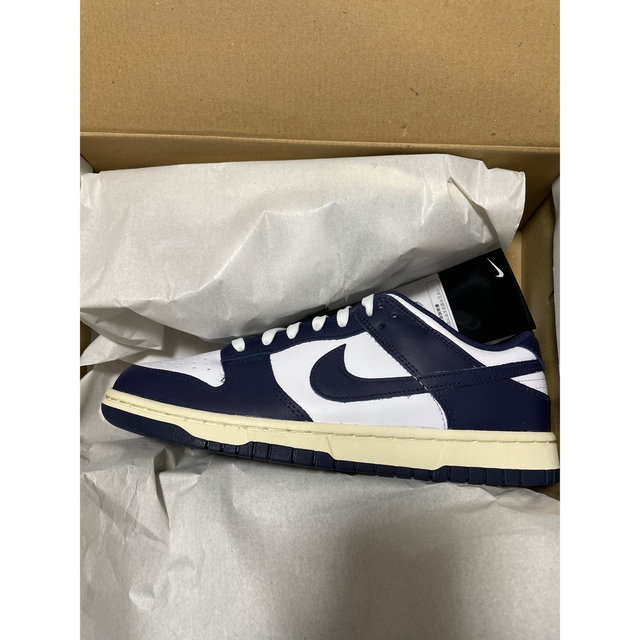 NIKE(ナイキ)の27cm nike wmns dunk low vintage navy メンズの靴/シューズ(スニーカー)の商品写真