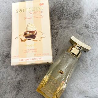 サムライ(SAMOURAI)のサムライウーマン　バニラ40ml(香水(女性用))