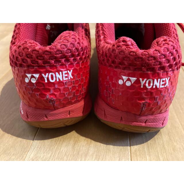 YONEX(ヨネックス)のYONEX バドミントンシューズ24.5 23 スポーツ/アウトドアのスポーツ/アウトドア その他(バドミントン)の商品写真