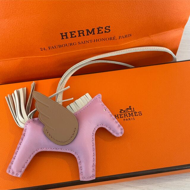 HERMES チャームロデオPMピンク