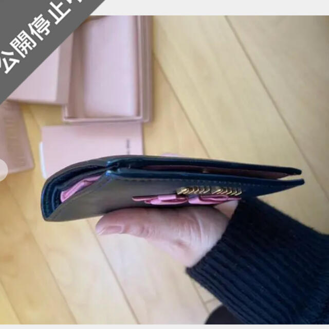 miumiu(ミュウミュウ)のリボン　財布 レディースのファッション小物(財布)の商品写真