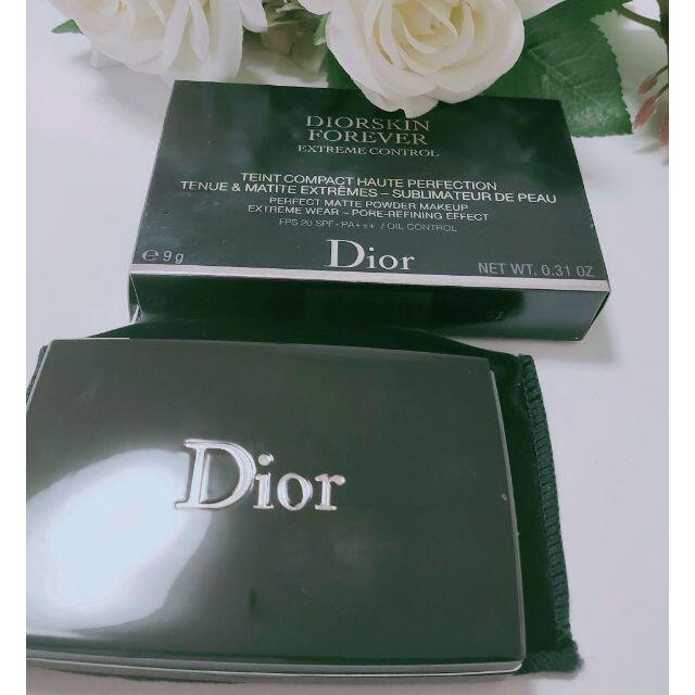 Christian Dior(クリスチャンディオール)の新品未使用✴ディオールスキン フォーエヴァー  012 ポーセリン コスメ/美容のベースメイク/化粧品(ファンデーション)の商品写真