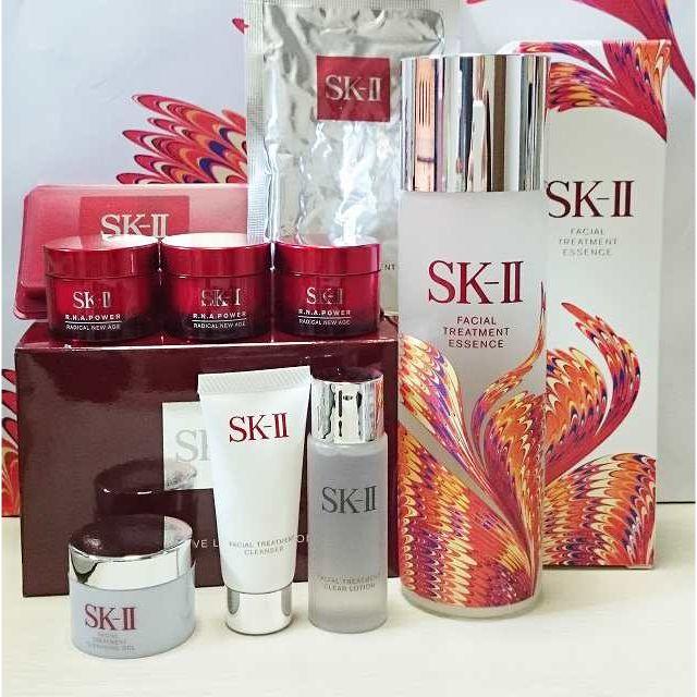 SK-II(エスケーツー)の41,373円相当　SK-II　豪華セット　クリスマスボトル　コフレ コスメ/美容のキット/セット(コフレ/メイクアップセット)の商品写真