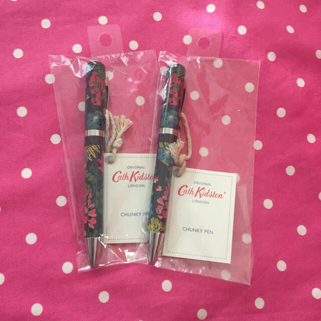 Cath Kidston(キャスキッドソン)のキャスキッドソン  チャンキーペン　トライワイトガーデン　ボールペン その他のその他(その他)の商品写真