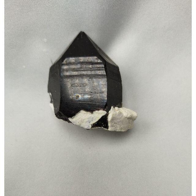 モリオン原石　黒水晶　チベット産　母岩　パワーストーン　天然石　鉱物　88g
