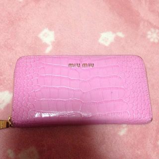 ミュウミュウ(MIU MIU)の♡miumiu長財布♡(財布)
