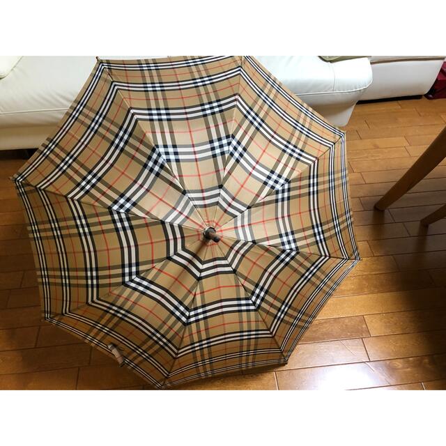 BURBERRY(バーバリー)のBURBERRY バーバリー雨傘　ノバチェック美品 レディースのファッション小物(傘)の商品写真