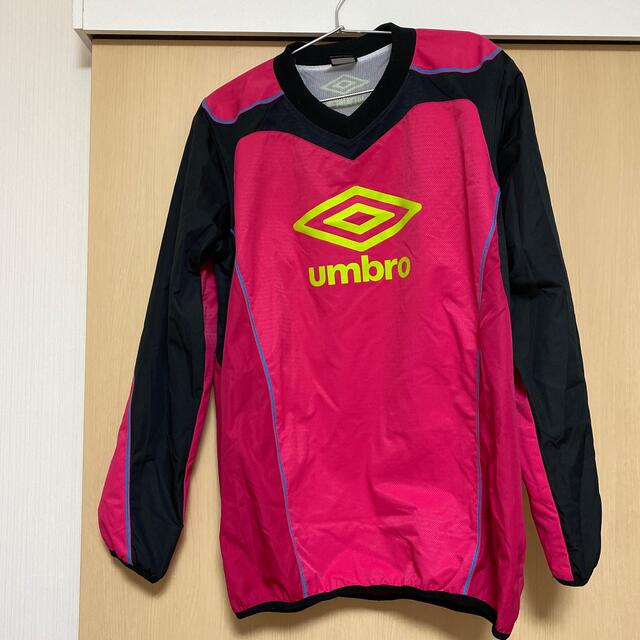 UMBRO(アンブロ)のUmbro ピステ　M スポーツ/アウトドアのサッカー/フットサル(ウェア)の商品写真