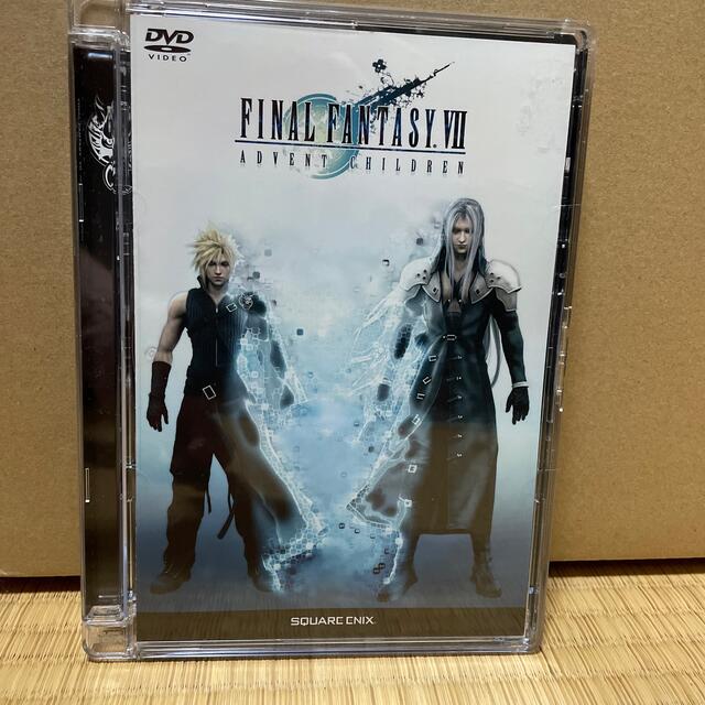 SQUARE ENIX(スクウェアエニックス)のFINAL　FANTASY　VII　ADVENT　CHILDREN【通常版】 D エンタメ/ホビーのDVD/ブルーレイ(舞台/ミュージカル)の商品写真