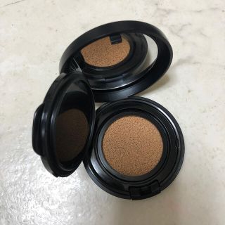 ナーズ(NARS)のNARS アクアティックグロークッションコンパクト 6805(ボトル・ケース・携帯小物)