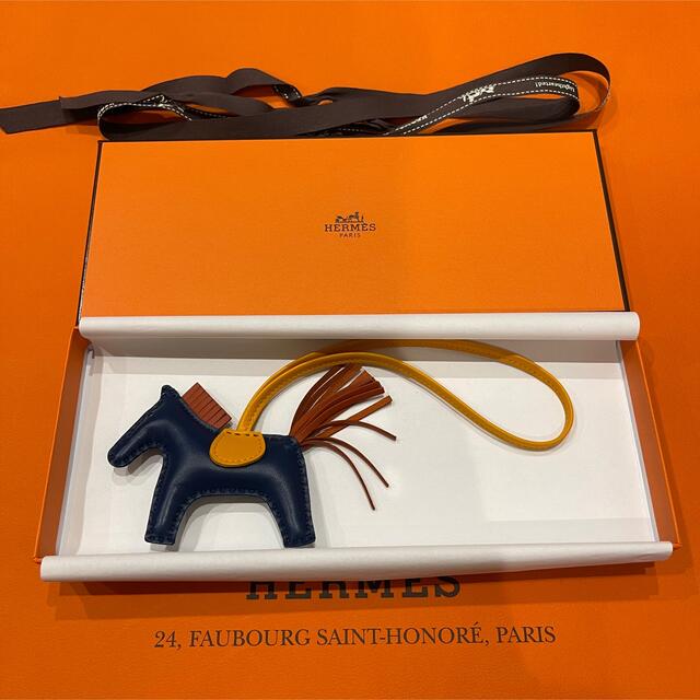 Hermes - 新品未使用 レア HERMES エルメス ロデオ チャーム PMの通販
