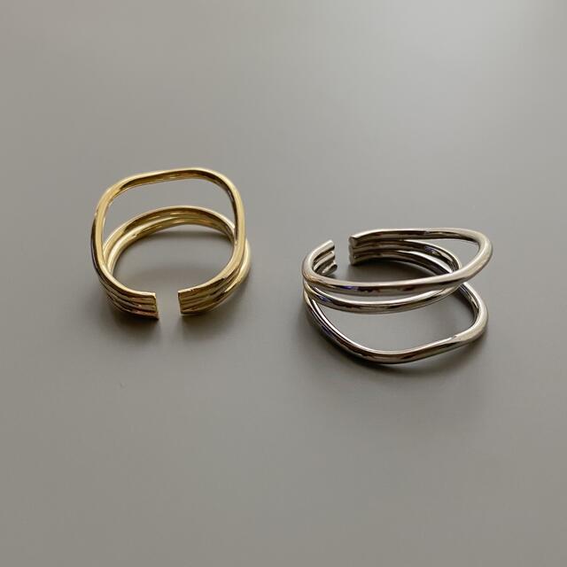 ENFOLD(エンフォルド)のTriple line ring gold No.759 レディースのアクセサリー(リング(指輪))の商品写真