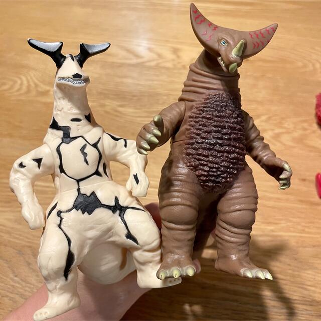 BANDAI(バンダイ)の【simba☆様専用】ウルトラマン＆怪獣ソフビセット エンタメ/ホビーのフィギュア(特撮)の商品写真