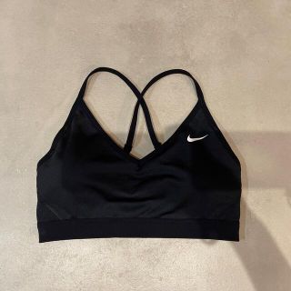 ナイキ(NIKE)のNIKE トレーニング　スポーツ　ブラ(ヨガ)