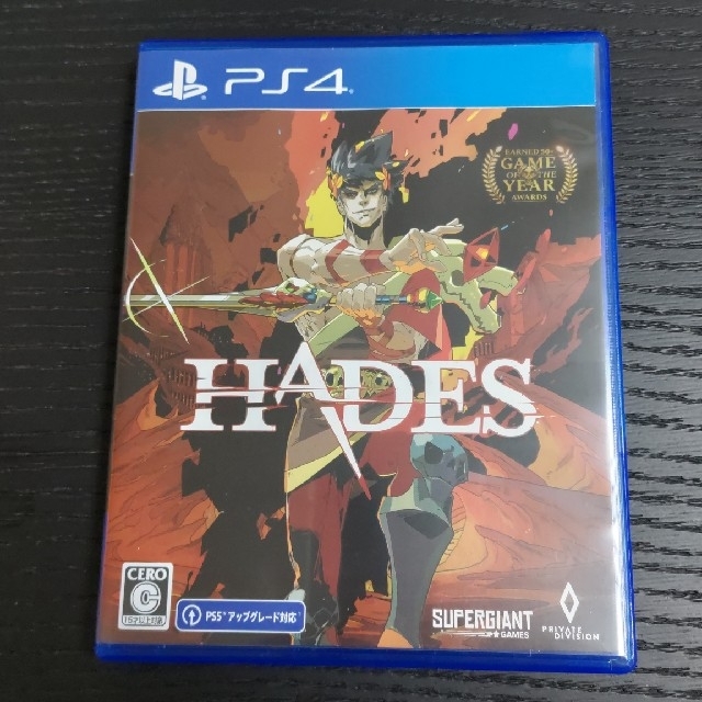 PlayStation4(プレイステーション4)のHADES PS4 エンタメ/ホビーのゲームソフト/ゲーム機本体(家庭用ゲームソフト)の商品写真