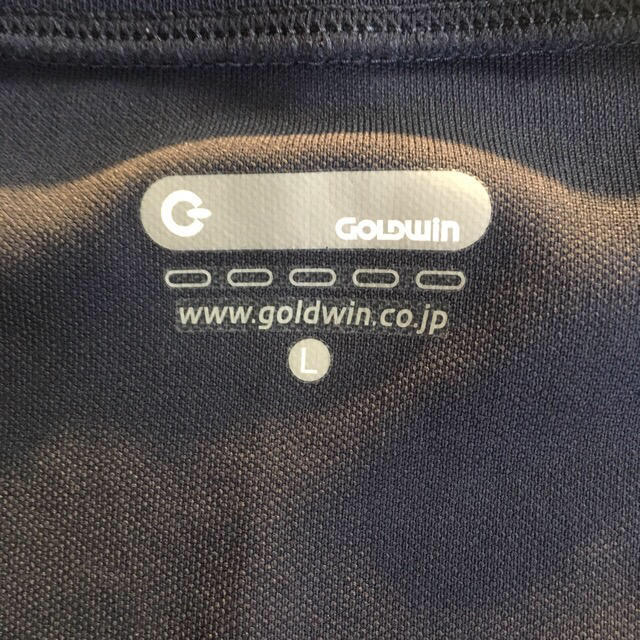 GOLDWIN(ゴールドウィン)のGOLDWIN ゴールドウイン Lサイズ Tシャツ Vネック スパンコール レディースのトップス(Tシャツ(半袖/袖なし))の商品写真