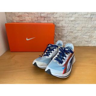 ナイキ(NIKE)の美品！NIKE ZOOM FLY 25.5cm！(シューズ)