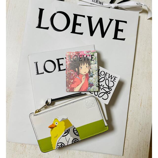 LOEWE(ロエベ)の★国内外完売の激レア商品★ ロエベ×ジブリ 千と千尋 オオトリさま カードケース レディースのファッション小物(財布)の商品写真