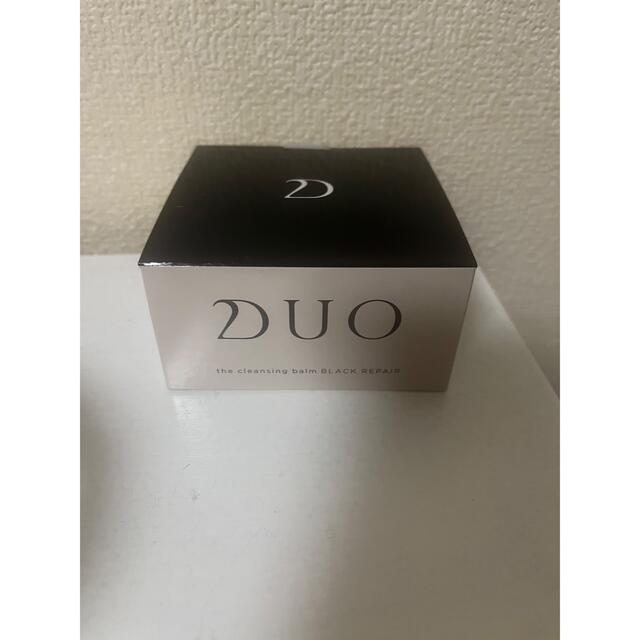 DUO 黒　デュオ　クレンジングバーム ブラックリペア 90g コスメ/美容のスキンケア/基礎化粧品(クレンジング/メイク落とし)の商品写真