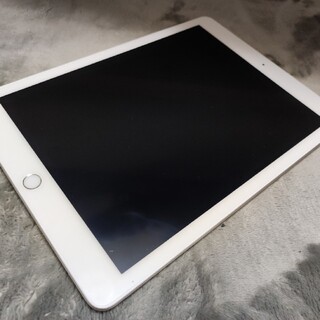 iPad - iPad 第6世代 WiFiモデル