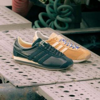 アディダス(adidas)の新品　adidas WALES BONNER コラボ　レザー　カントリー　(スニーカー)