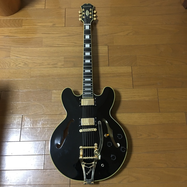 Epiphone(エピフォン)のMEGA様　EPIPHONE エピフォン　ES355 BB セミアコ 楽器のギター(エレキギター)の商品写真