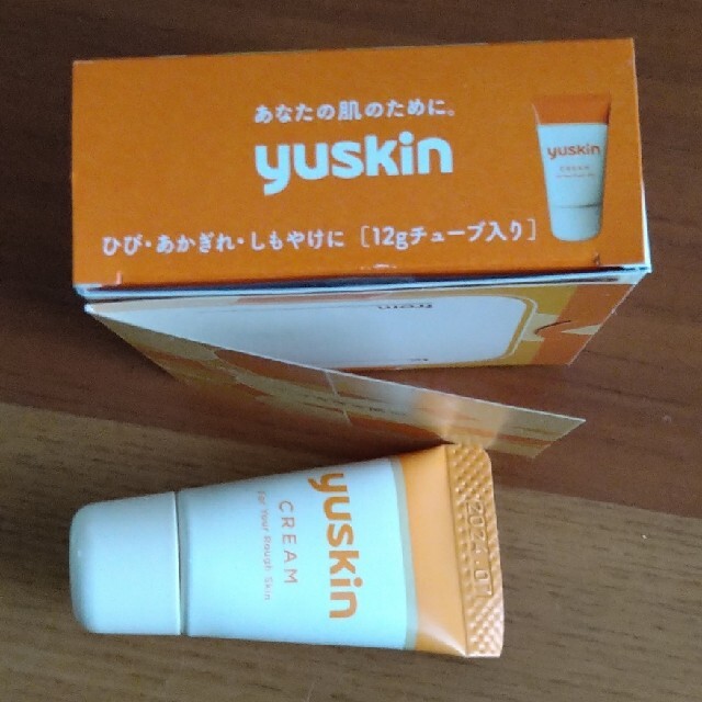 Yuskin(ユースキン)のユースキン　ハンドクリーム12g コスメ/美容のボディケア(ハンドクリーム)の商品写真