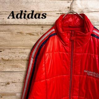 アディダス(adidas)の《adidas》トレフォイル　ブルゾン　赤色　中綿ジャケット　長袖　Mサイズ(ブルゾン)