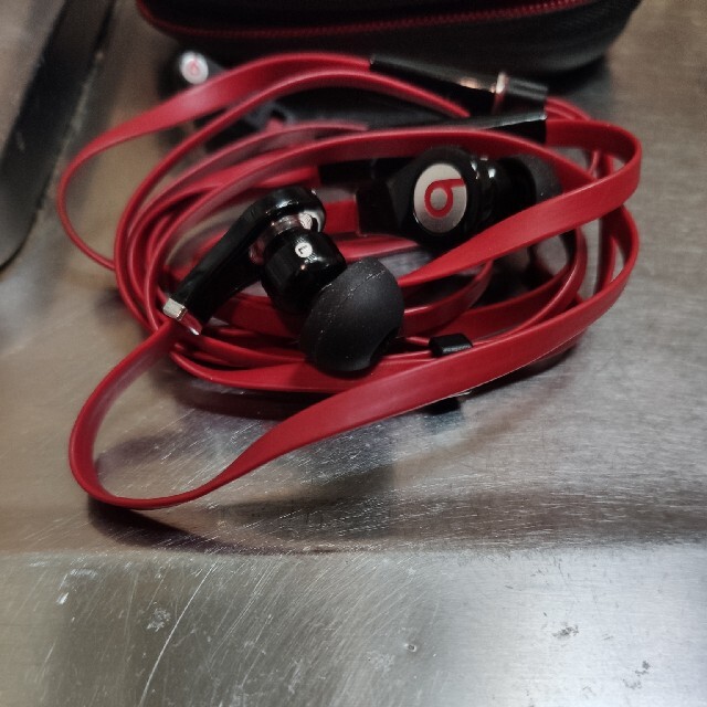 Beats by Dr Dre(ビーツバイドクタードレ)のBeats Monster Dr,by Dre スマホ/家電/カメラのオーディオ機器(ヘッドフォン/イヤフォン)の商品写真