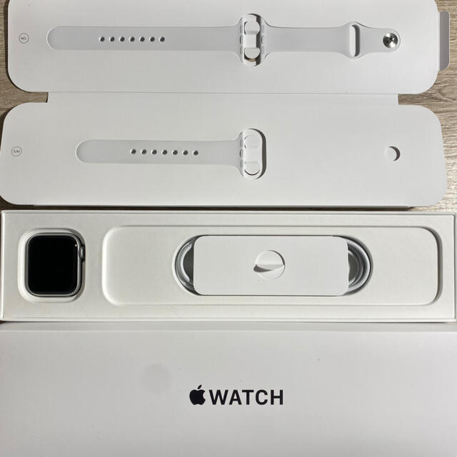 Apple Watch(アップルウォッチ)のApple Watch SE メンズの時計(腕時計(デジタル))の商品写真